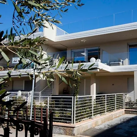 Lusso-vista Lago Nuovissimo Attico Con Jacuzzi